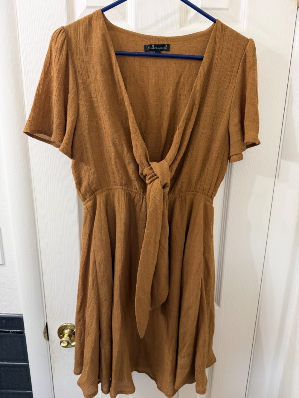 Wishlist Apparel Boho Women's Key Hole Tie-Top Dress. Size Medium